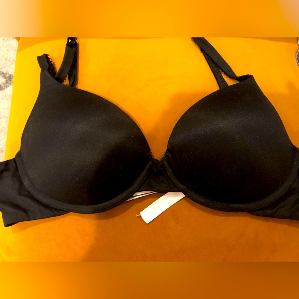 Victorias Secret Body by Victoria Perfect Shape Bra